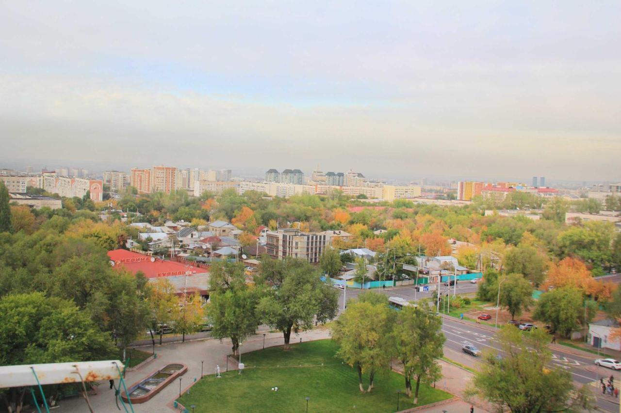 Razmestim В Жк Дуэт Almaty Exterior photo