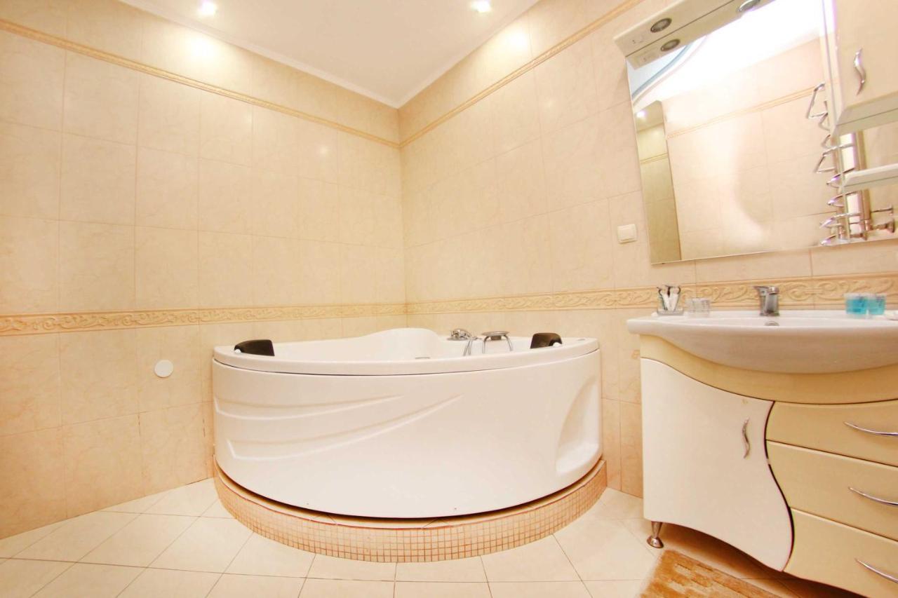 Razmestim В Жк Дуэт Almaty Exterior photo